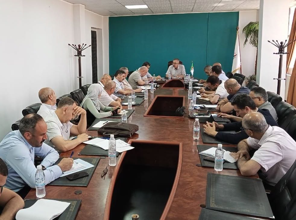 Sétif 1 University - Ferhat Abbas Holds Board of Management Meeting