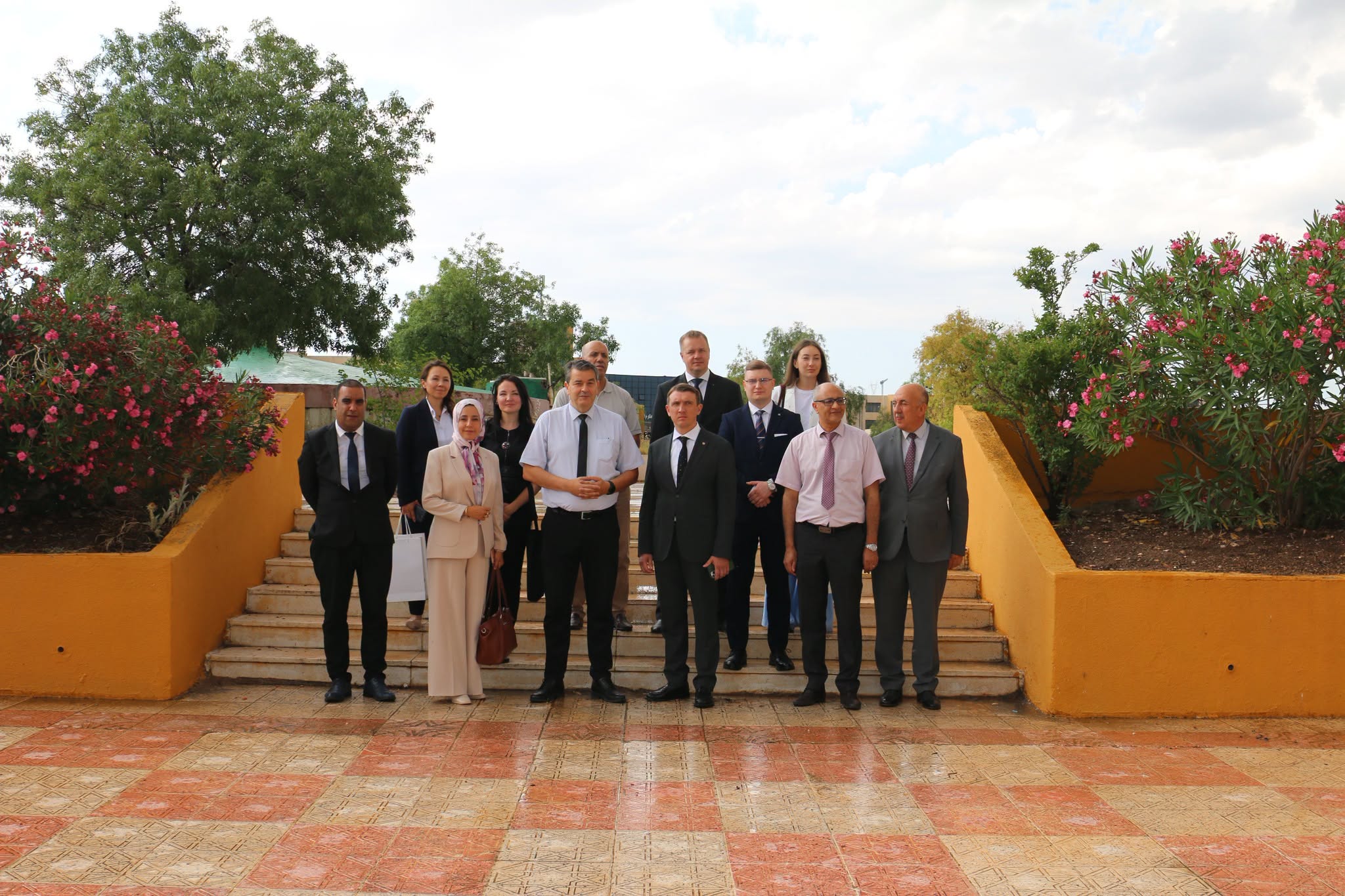 Sétif 1 University - Ferhat Abbas Welcomes a Delegation from Russia's Tomsk Region